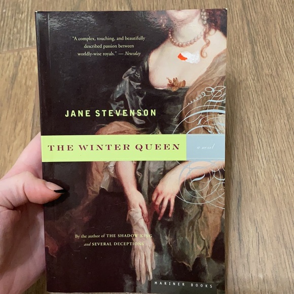 🧡 “The Winter Queen” by Jane Stevenson - Picture 2 of 6